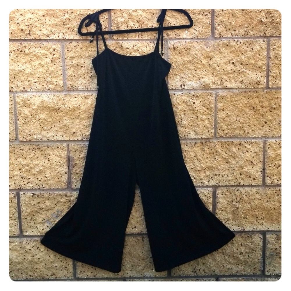Wide leg capri jumpsuit